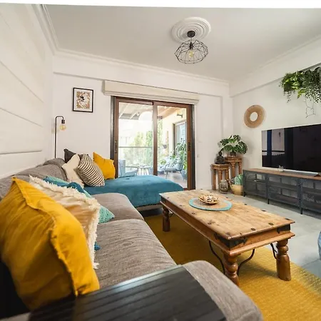 아파트 The House Apartment, 2br Sea View Apt, Pool, Tennis Court *