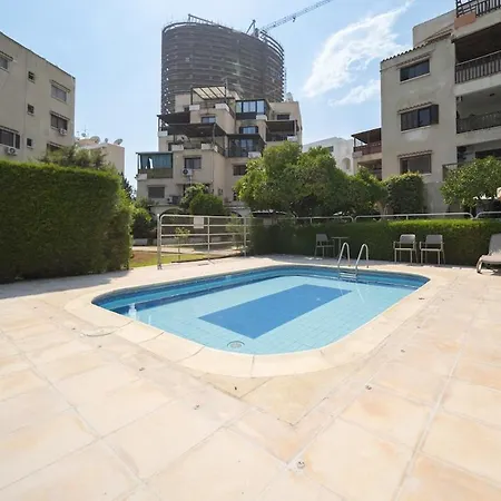 Apartamento The House Apartment, 2br Sea View Apt, Pool, Tennis Court